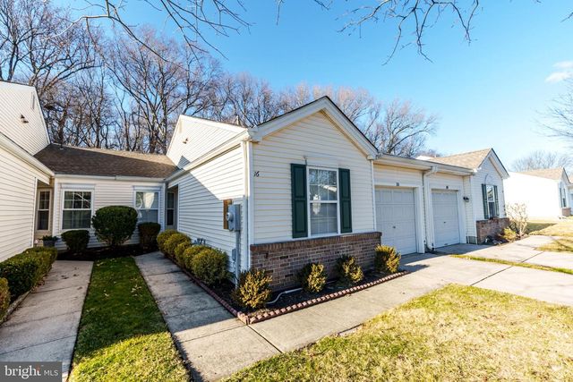16 PEPPERGRASS DR N, Mt Laurel, NJ 08054