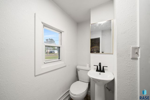 504 S Elmwood Ave Avenue, Sioux Falls, SD 57104