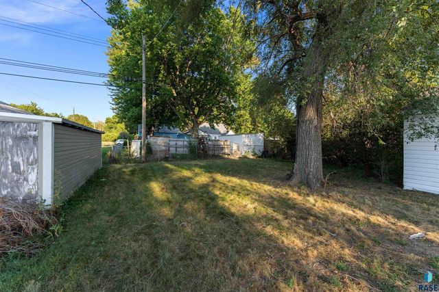 504 S Elmwood Ave Avenue, Sioux Falls, SD 57104