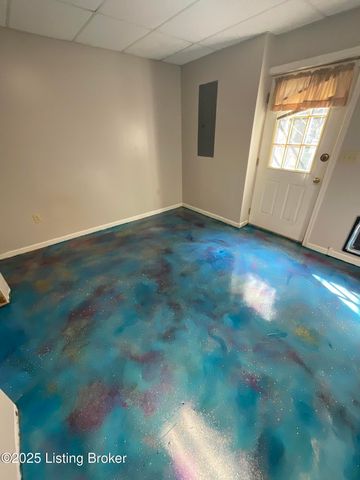 40 Sunflower Ln, Brandenburg, KY 40108