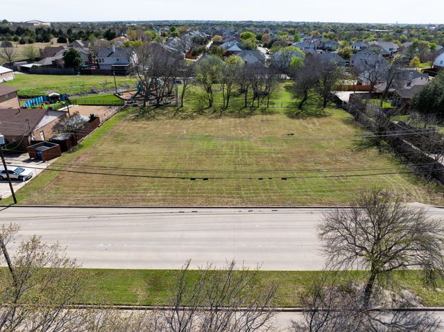 330 Town East Boulevard, Sunnyvale, TX 75182