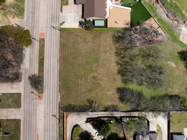 330 Town East Boulevard, Sunnyvale, TX 75182