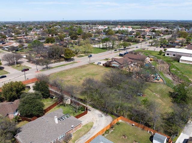 330 Town East Boulevard, Sunnyvale, TX 75182