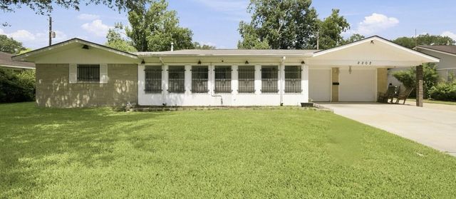 2202 French Place, Baytown, TX 77520