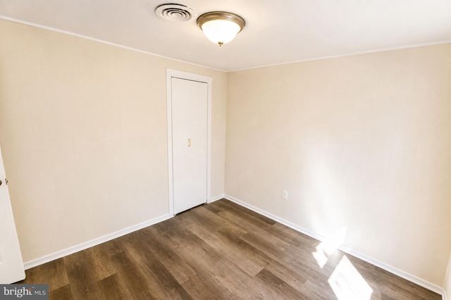 319 YORK ST, Burlington, NJ 08016