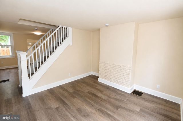 319 YORK ST, Burlington, NJ 08016