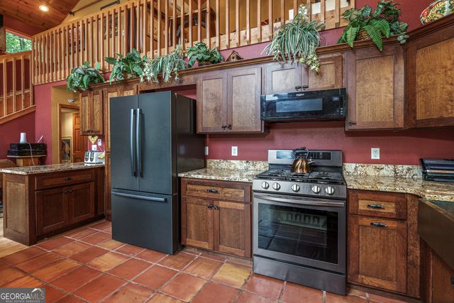 659 Lonesome Pine Road, Murphy, NC 28906