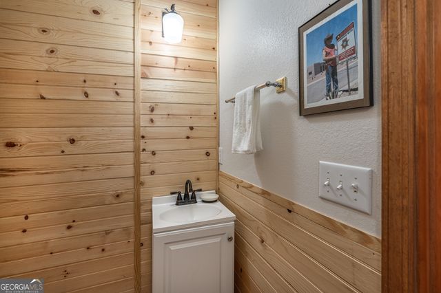659 Lonesome Pine Road, Murphy, NC 28906