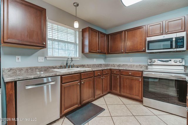 11321 Peyton Drive, Gulfport, MS 39503