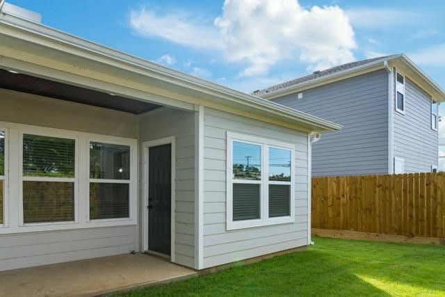 2717 1st Avenue, Dallas, TX 75210