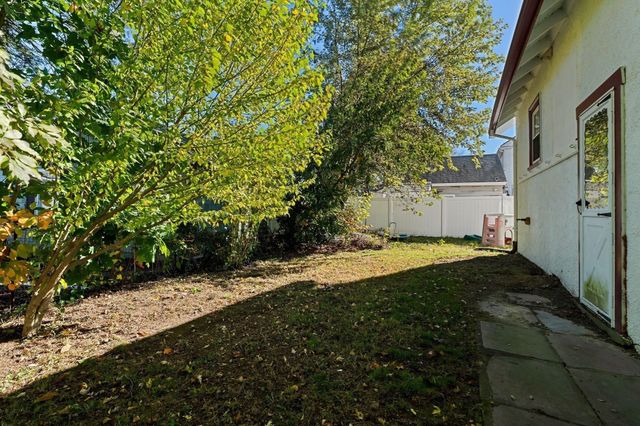 23 Fairview Avenue, Randolph, MA 02368