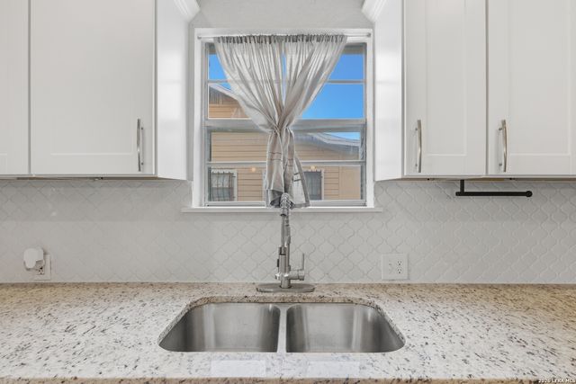 755 KIRK PL, San Antonio, TX 78226