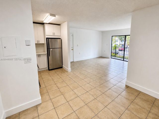 7095 NW 179th Street 209, Hialeah, FL 33015