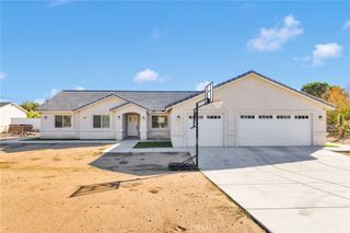 10535 7th, Hesperia, CA 92345