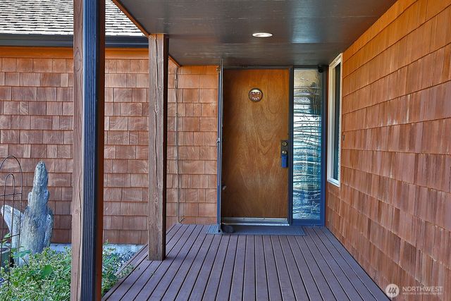 177 Keystone Avenue, Coupeville, WA 98239