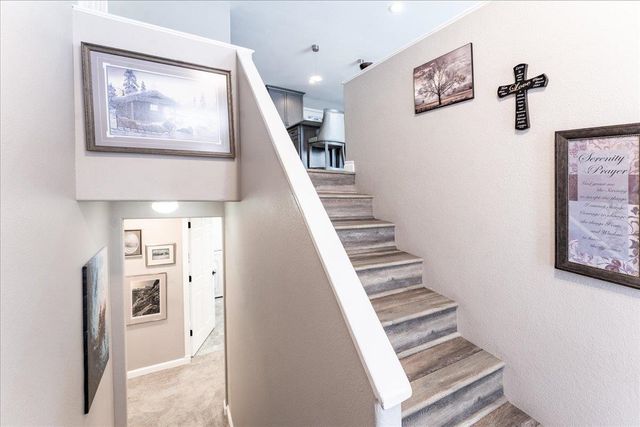 1113 SUNSET DRIVE, Fairbanks, AK 99709