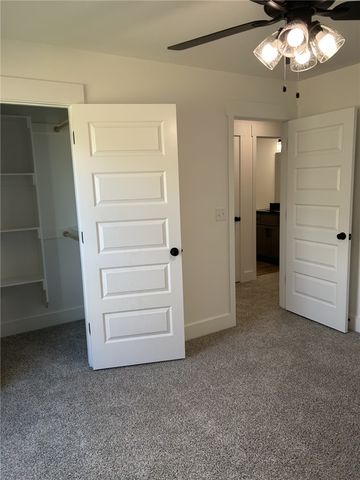 1716 Farmer Street, Pea Ridge, AR 72751