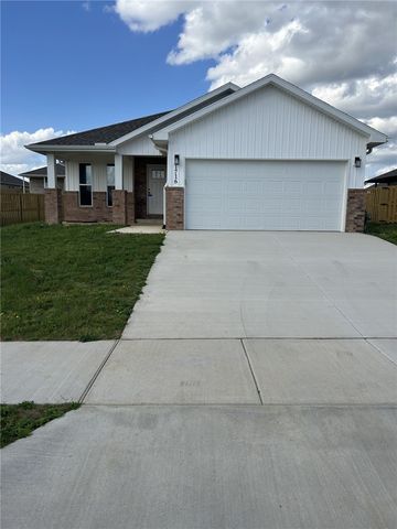 1716 Farmer Street, Pea Ridge, AR 72751