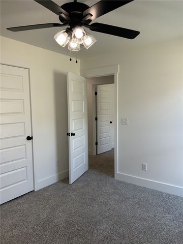 1716 Farmer Street, Pea Ridge, AR 72751