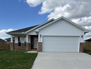 1716 Farmer Street, Pea Ridge, AR 72751