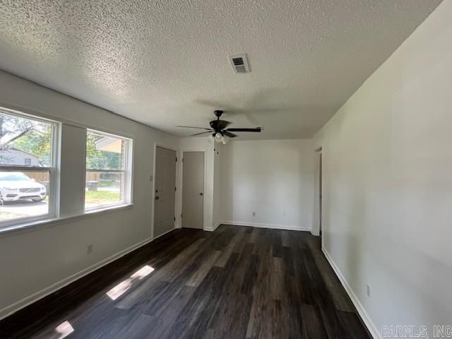 105 Smart St, Jacksonville, AR 72076