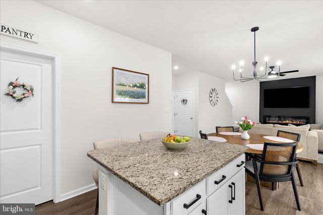 158 FOLKLORE WAY, La Plata, MD 20646