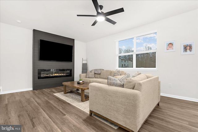 158 FOLKLORE WAY, La Plata, MD 20646