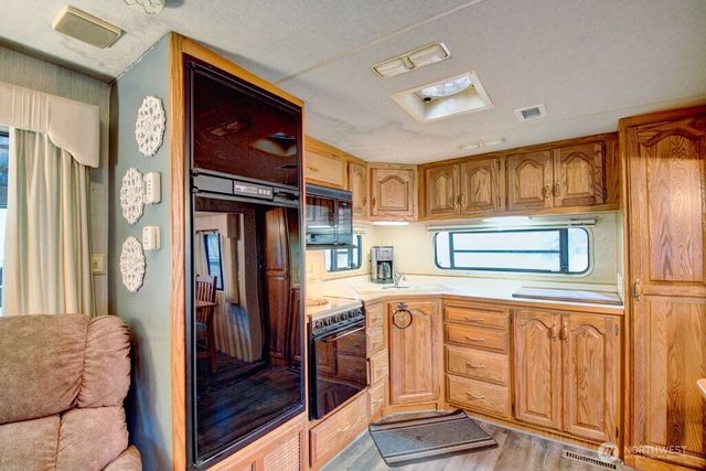 122 Schinn Canyon Circle, Deming, WA 98244