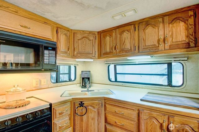 122 Schinn Canyon Circle, Deming, WA 98244