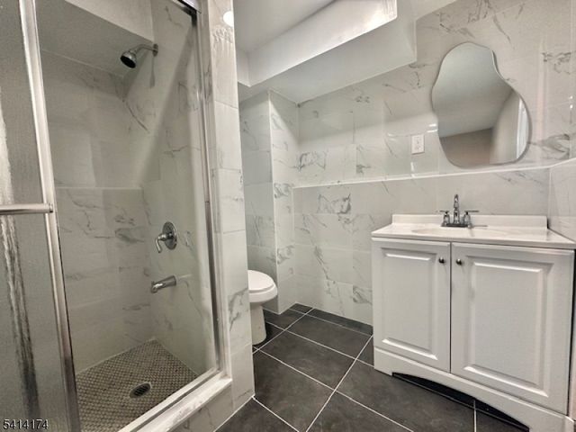 5 Gardner Pl, Sayreville Boro, NJ 08859