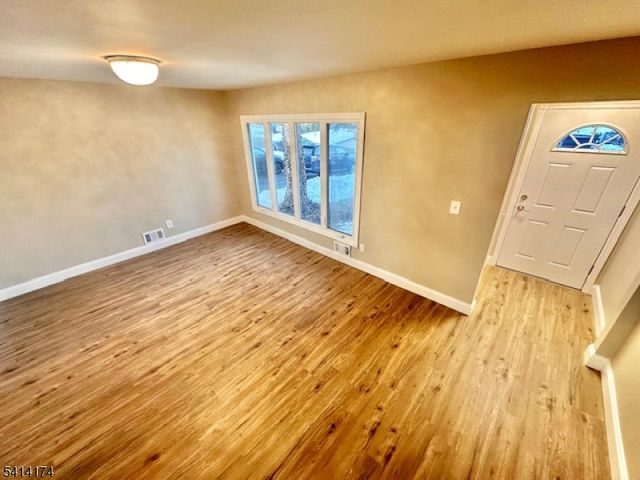 5 Gardner Pl, Sayreville Boro, NJ 08859