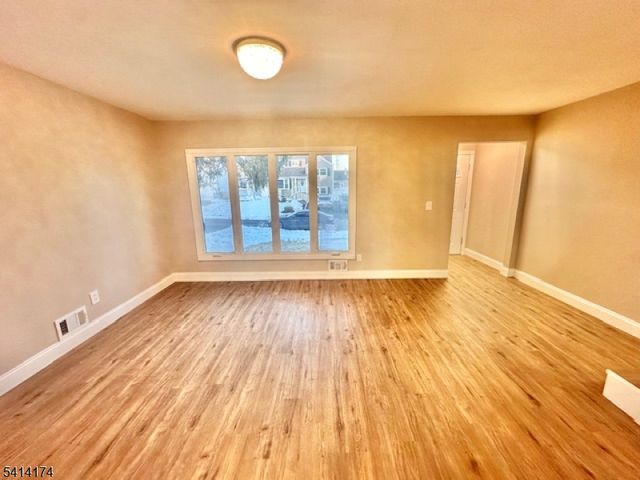 5 Gardner Pl, Sayreville Boro, NJ 08859