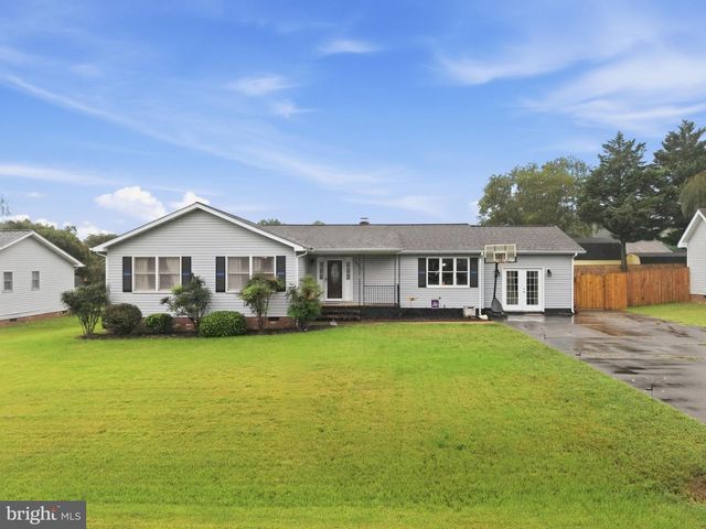 4517 SUSANNE DR, Fredericksburg, VA 22408