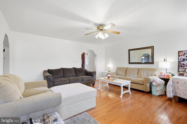 4517 SUSANNE DR, Fredericksburg, VA 22408