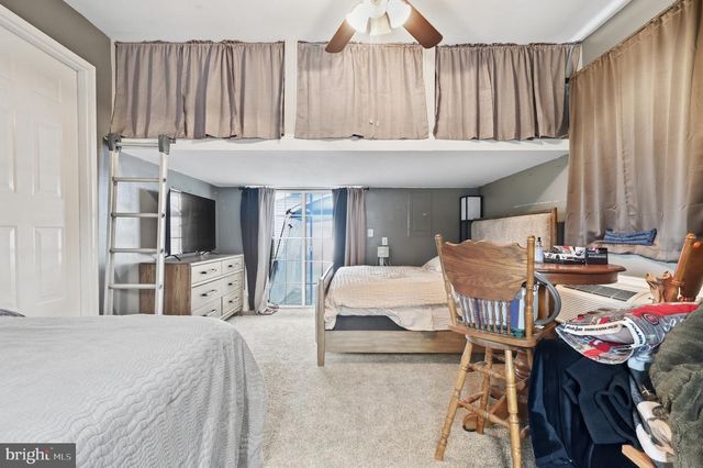 4517 SUSANNE DR, Fredericksburg, VA 22408
