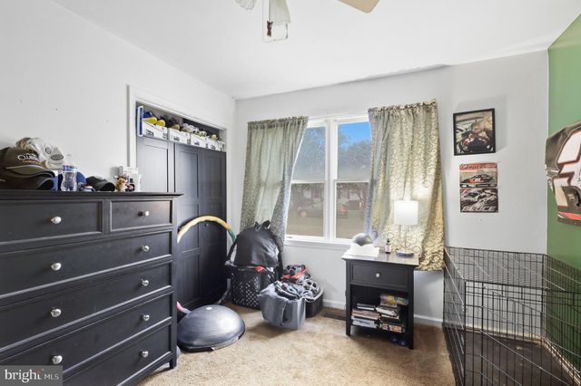 4517 SUSANNE DR, Fredericksburg, VA 22408