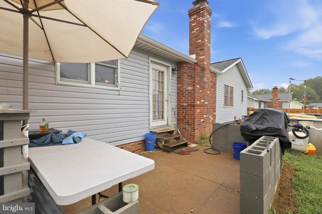 4517 SUSANNE DR, Fredericksburg, VA 22408