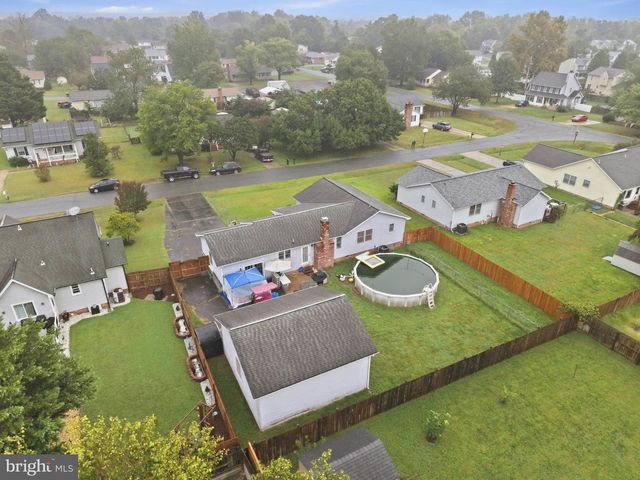 4517 SUSANNE DR, Fredericksburg, VA 22408