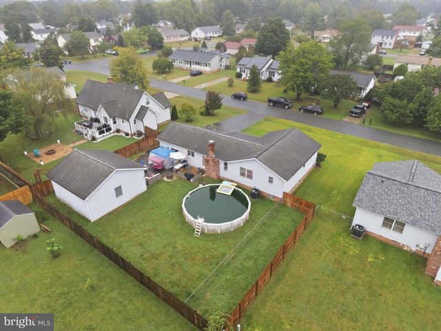 4517 SUSANNE DR, Fredericksburg, VA 22408