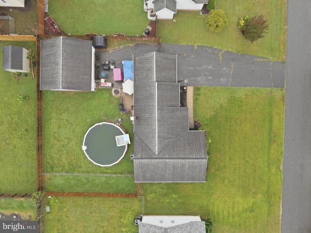 4517 SUSANNE DR, Fredericksburg, VA 22408