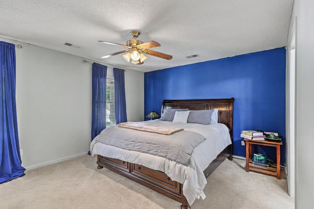 300 Dunning Road, Summerville, SC 29486