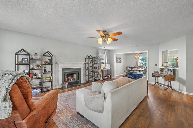 300 Dunning Road, Summerville, SC 29486