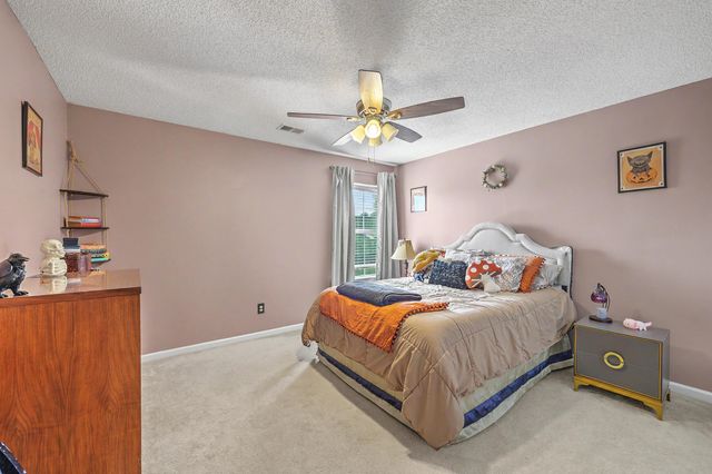300 Dunning Road, Summerville, SC 29486
