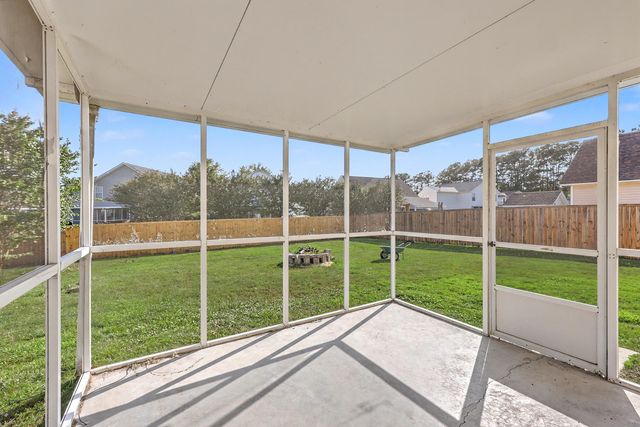 300 Dunning Road, Summerville, SC 29486