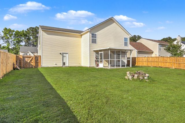 300 Dunning Road, Summerville, SC 29486