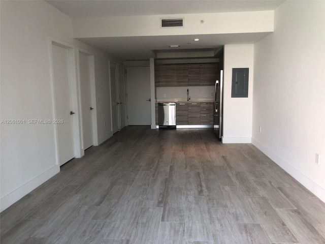 121 NE 34 ST 811, Miami, FL 33137