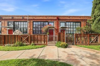 1501 37th Avenue B6, Oakland, CA 94601