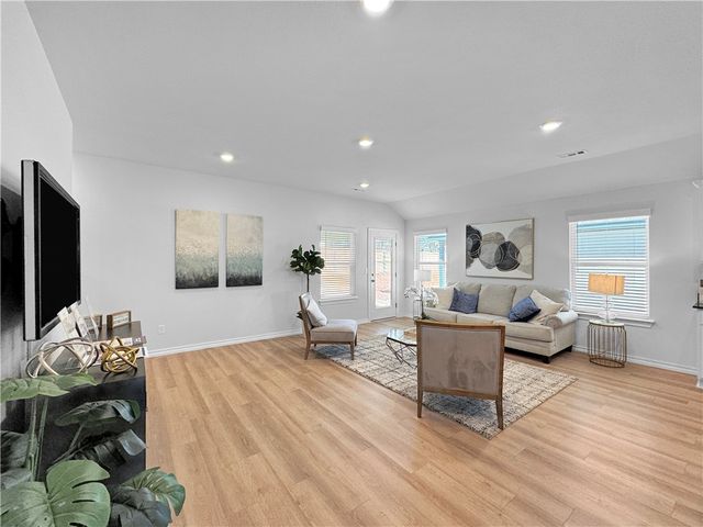 961 Sagely Street, Prairie Grove, AR 72753