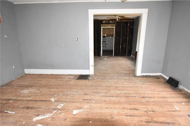 922 W 37th Street, Ashtabula, OH 44004