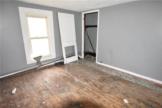 922 W 37th Street, Ashtabula, OH 44004